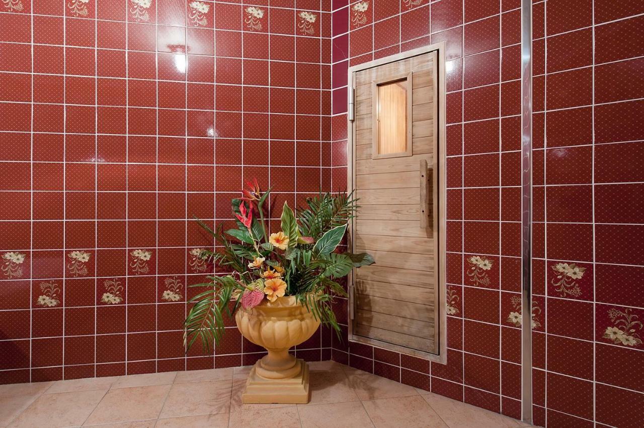 ロコガーデン小牧 (Adults Only) Hotel Tojojama Kültér fotó